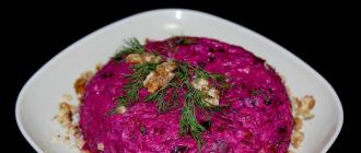 Beet salad with prunes: a vitamin bomb Boiled beetroot salad with prunes