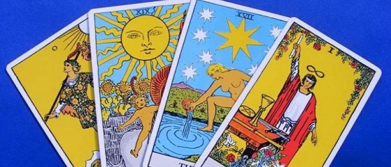 What awaits you in love - the “Pyramid of Lovers” Tarot will tell you about it